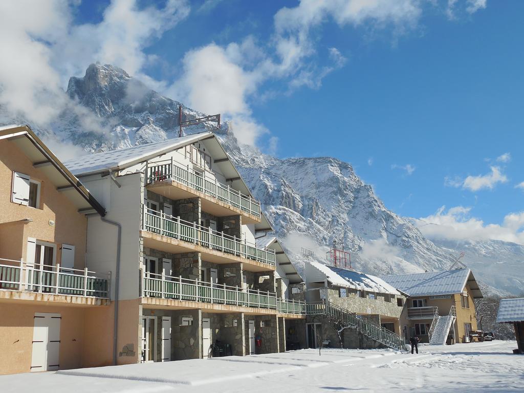 Hotel Restaurant Lancheton Saint-Julien-Mont-Denis Kültér fotó